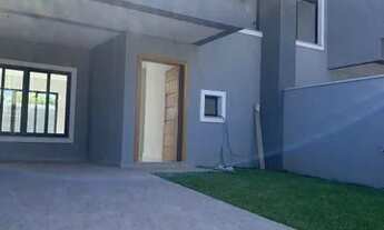 Imagem 2: Sobrado para venda possui 175 m2 com 3 quartos em Jardim das Américas - Curitiba - PR