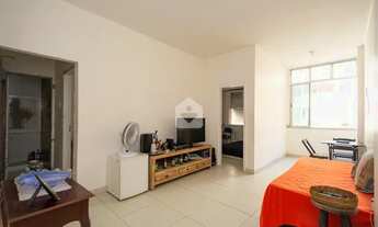 Imagem 2: Apartamento 2 qts, andar alto, proximo a República do Peru !