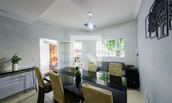 Imagem: Casa à Venda - Alto Caiçaras, 6 Quartos