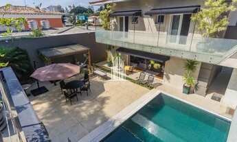 Imagem: Casa com 720m² 5 dormitórios (5suítes)