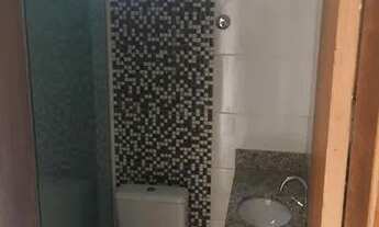 Imagem 7: Casa em Esmeraldas perto do centro 2 quartos 1 banheiro e quintal, vagas para 2 carros