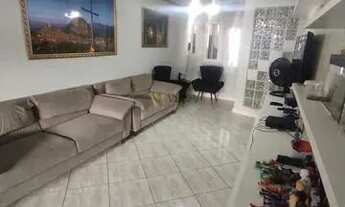 Imagem: Casa duplex no Residencial Mendara