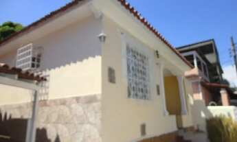 Imagem 3: Casa para aluguel com 2 quartos em Fonseca - Niterói - RJ