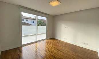 Imagem 4: Casa em condomínio para aluguel e venda com 413 m² cinco suítes e piscina privativa