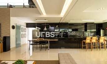 Imagem 2: Casa de condomínio para venda com 480 metros quadrados com 4 quartos