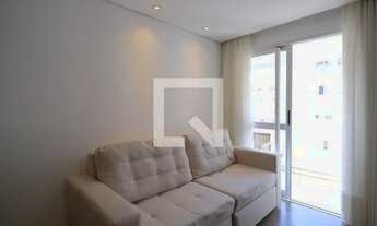 Imagem 2: Apartamento para Aluguel - Água Verde, 2 Quartos, 65 m2