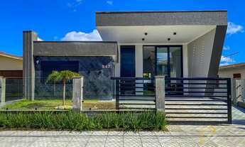 Imagem 2: Casa e Sobrado de 4 dormitórios à Venda - Xangri-lá