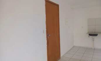 Imagem 2: Alugo 900,00 Apto Cond. Azaleia