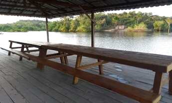 Imagem 3: Sítio com FLUTUANTE na beira do rio p/ eventos cristão