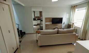 Imagem 2: Sobrado com 65 m², 2 suítes, 2 vagas, mobiliado