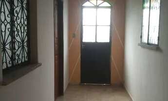 Imagem 3: Aluga- se casa com garagem e uma suíte exclusiva