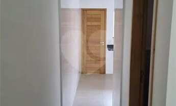 Imagem 7: SOBRADO NOVO EM RUA TRANQUILA