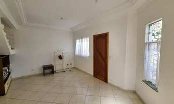 Imagem 3: Casa para aluguel e venda com 99 metros quadrados com 3 dormitórios sendo uma suíte