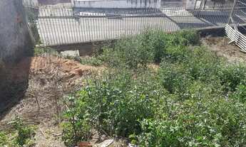 Imagem 2: TERRENO à venda com 240m² por R$ 170.000,00 no bairro Santa Cândida - CURITIBA / PR