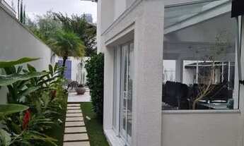 Imagem 3: Casa em Condomínio para Venda em Santana de Parnaíba, Tamboré, 2 dormitórios, 2 suítes, 3