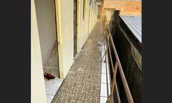 Imagem 2: Aluga- se kitnet 400 reais, não paga nem água nem luz