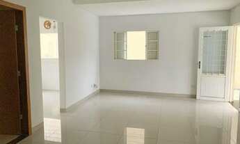 Imagem 7: Casa de Rua - Casa 3 quartos, sendo 3 suítes