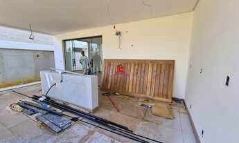 Imagem 7: Casa Duplex em condomínio com 3 suítes, Quital amplo, 4 vagas sendo 2 cobertas