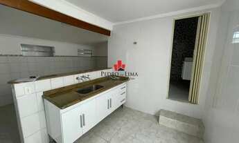 Imagem 2: Casa térrea com 3 dormitórios e 3 vagas na Penha