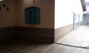 Imagem 2: Alugo casa com 2 suítes 800 metros da praia