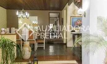 Imagem 6: Casa para venda com 362 metros quadrados com 3 quartos em Boa Vista - Porto Alegre - RS