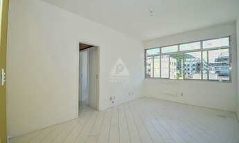 Imagem: Botafogo 2Quartos suíte, vaga, Dependência