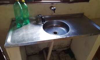 Imagem 5: Quarto no Banheiro Privado SemiMobiliado