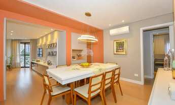 Imagem 4: Imóvel para venda possui 163 metros quadrados com 4 quartos em Bacacheri - Curitiba - PR