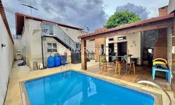 Imagem: Apartamento á venda no bairro Sagrada Família