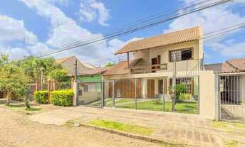 Imagem: Casa com 260m2 e 3 quartos no bairro Partenon