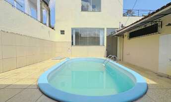 Imagem: Alugo Casa com Piscina no Tropical