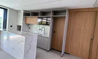 Imagem 2: SOBRADO ALPHAVILLE ARAGUAIA Sobrado com 5 Quarto(s) e 8 banheiro(s) à Venda, 413 por R$ 6