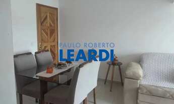 Imagem: APARTAMENTO - VILA CECÍLIA MARIA - SP