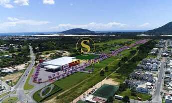 Imagem: Terrenos em loteamento novo e de alto padrão