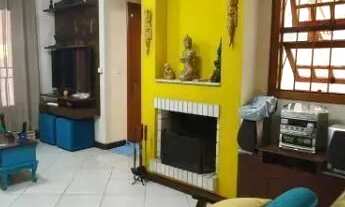 Imagem 2: Residência c/ 185m², 3 dormitórios, sendo 1 suites, 2 vagas - Bahamas