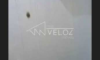 Imagem: Apartamento - / Residencial / Centro