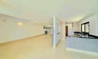 Imagem 3: Casa com 4 Dormitórios e Piscina para Locação em Condomínio Fechado - Bragança Paulista