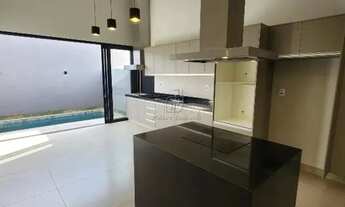 Imagem 3: Casa para venda em Condomínio Vista Alegre de 250.00m² com 3 Quartos, 3 Suites e 4 Garagen