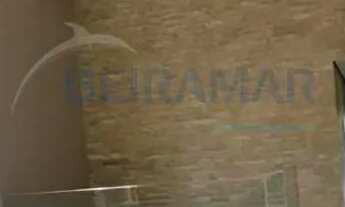 Imagem 3: Casa Nova e Sofisticada com 5 Suítes, Piscina e Elevador à Venda no Condomínio Máxximo Gar