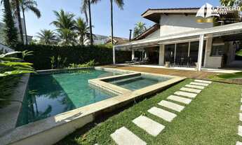 Imagem 3: Casa em condomínio disponível para venda na Praia da Baleia!