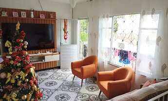 Imagem 2: GC Vende dois apartamentos um no terreo e outro no 1° andar com dois quartos cada na Maram