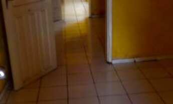 Imagem 2: Casa só R$ 350,00, casa no centro, perto do mercado central. 2 quartos