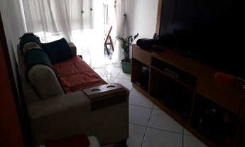 Imagem 4: PC106 Lindo Apartamento Reformado, com 2 Qtos, Varanda, no Centro, Cond. Badi Gabriel