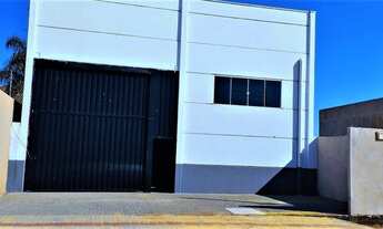 Imagem: Barracão para alugar, 240 m² por R$ 3.300/mês