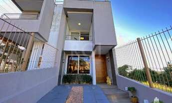 Imagem 2: Porto Alegre - Casa Padrão - Hípica