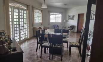 Imagem 7: Casa Arniqueiras, 5 Quartos, Lote de 1.400 metros quadrados