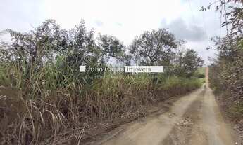 Imagem: Terreno perto da Rodovia Castelo Branco