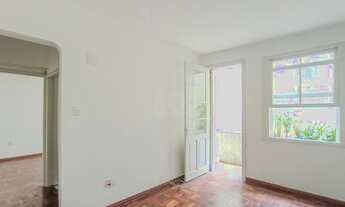 Imagem 4: Porto Alegre - Apartamento Padrão - Bonfim