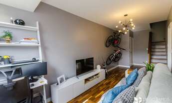 Imagem 3: Cobertura para venda possui 104 metros quadrados com 2 quartos em Passo da Areia - Porto A