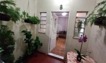 Imagem: Juntinho metrô Vicente Carvalho, casa duplex